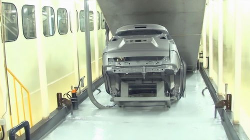 帶你走進(jìn)汽車工廠,一塊塊鋼板零件拼裝成汽車,解開(kāi)我多年疑惑